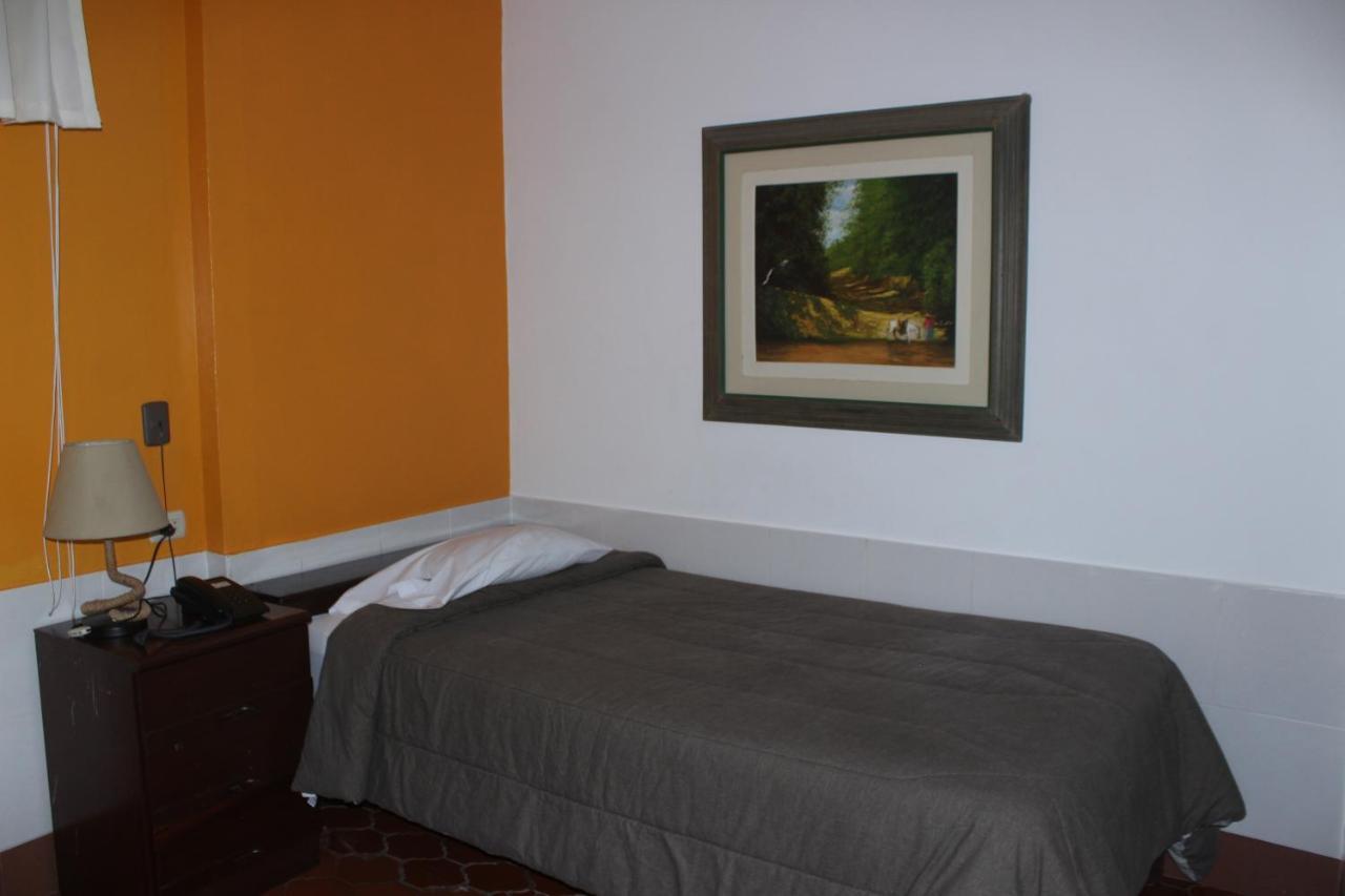 Hotel Bracamonte Huanchaco Exterior foto