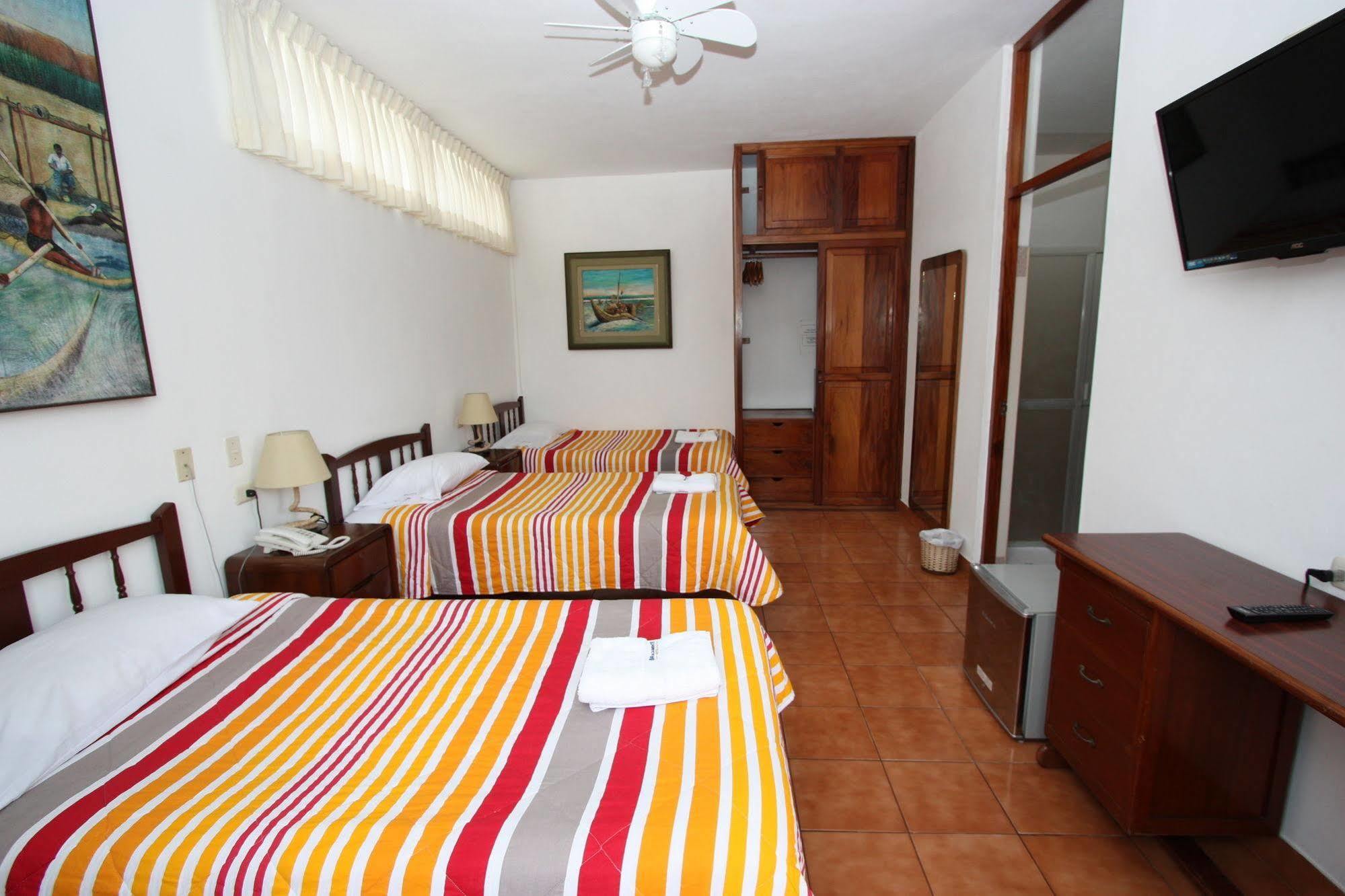 Hotel Bracamonte Huanchaco Exterior foto
